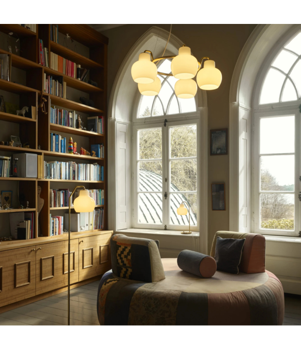 Louis Poulsen  Louis Poulsen VL Ring Crown Vloerlamp