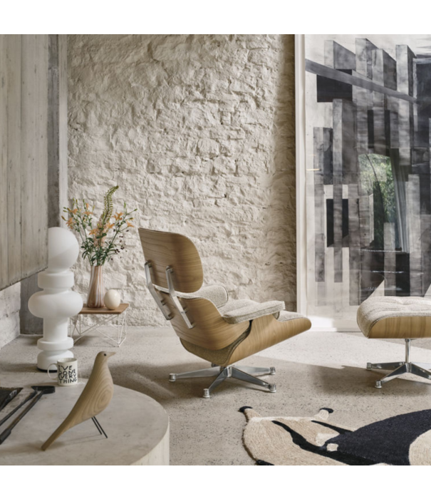 Vitra  Vitra Eames House Bird walnut dark, oiled