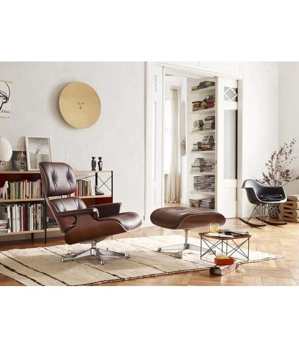 Vitra  Occasional Table LTR solid walnut, stainless steel base