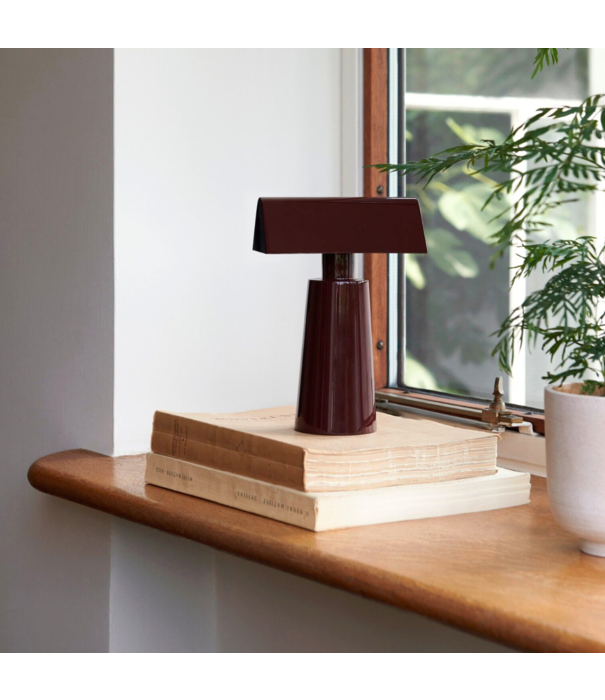 &Tradition &Tradition Caret MF1 Portable Table Lamp