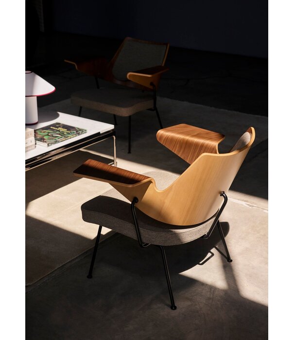 &Tradition RFH RD8 Robin Day lounge stoel