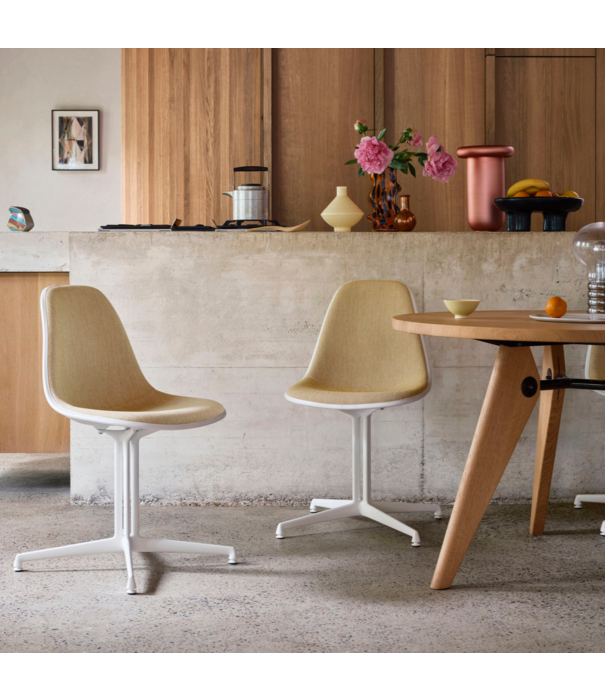 Vitra  Vitra Eames Plastic Side Chair DSL, white onderstel , La Fonda base