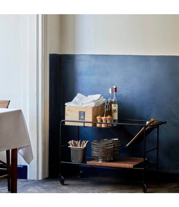 &Tradition Alima NDS1 Trolley black met cognac leer handvat