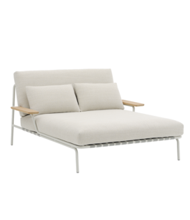 Settle Lounge Bed with armrest