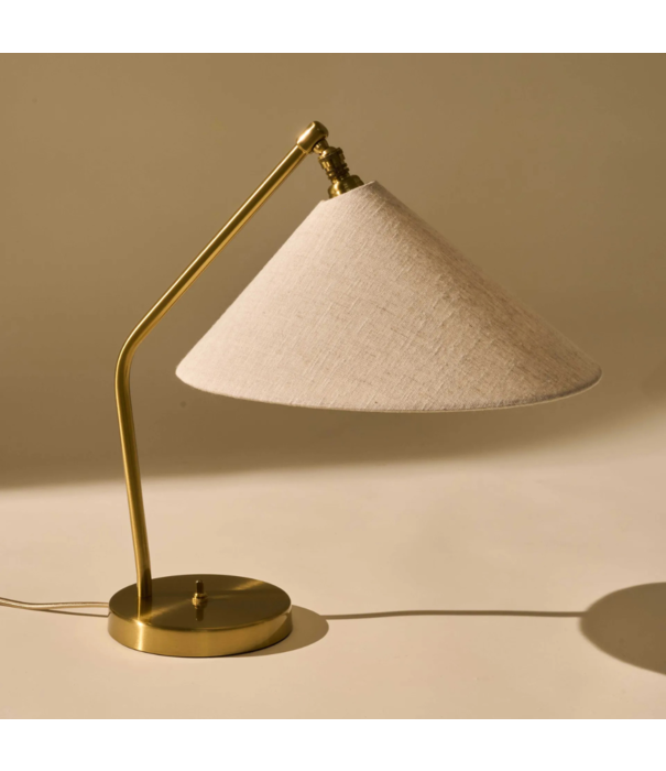Gubi  Gubi Gräshoppa table lamp, fabric shade