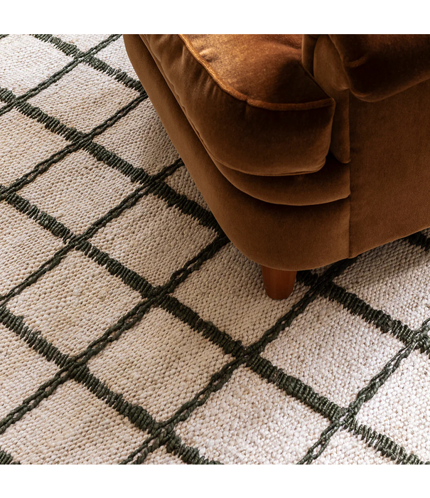 Layered  Layered Strata Jute Rug green