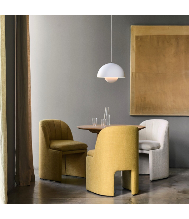 &Tradition &Tradition Loafer SC106 dining chair upholstered