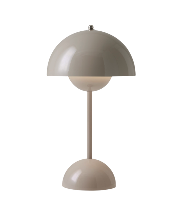 &Tradition Flowerpot VP9 Table Lamp LED rechargeable