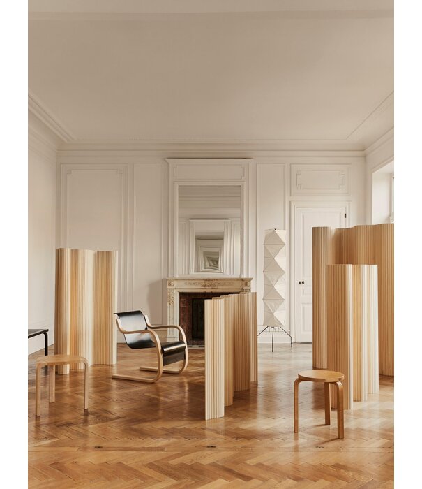 Artek  Artek Screen 100B solid natural lacquered pine