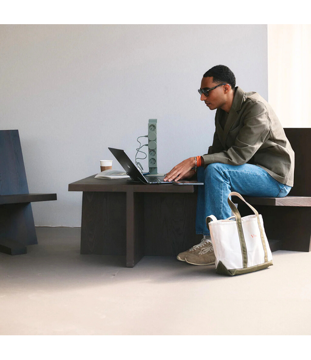 Pedestal Pedestal Power Tower, power organizer