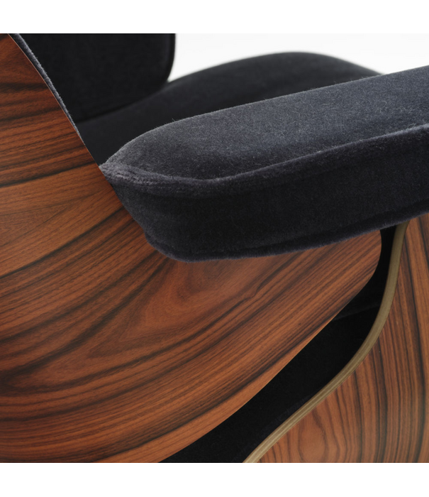 Vitra  Eames Lounge Chair & Ottoman Santos Palissander, calma donker anthraciet