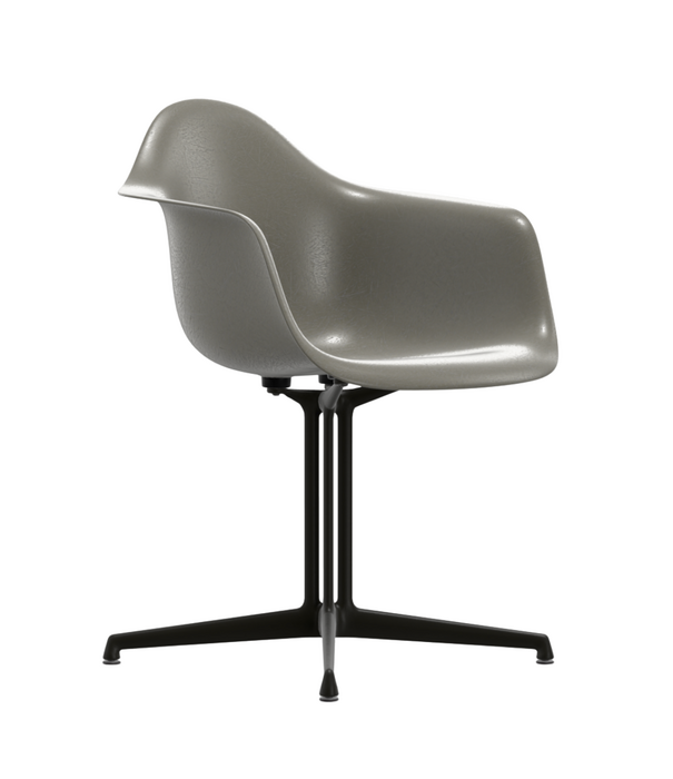 Vitra  Vitra Eames DAL Fiberglass Eetkamerstoel met arm, basic dark onderstel