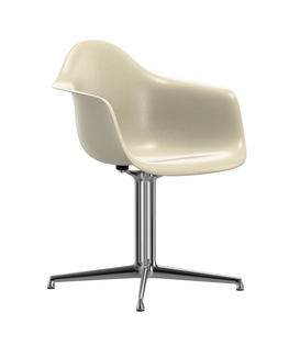 Vitra  Eames DAL Fiberglass Dining Chair w. arm, polished base