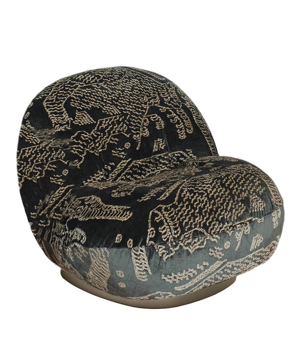 Gubi  Pacha Lounge Stoel Tiger Mountain, fixed pearl gold voet