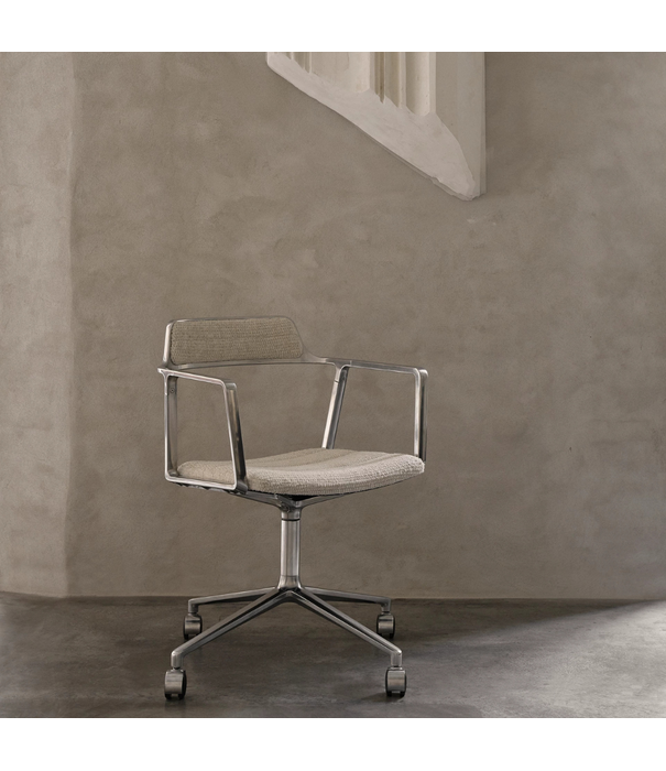 Vipp  Vipp 453 Swivel Stoel, gliders