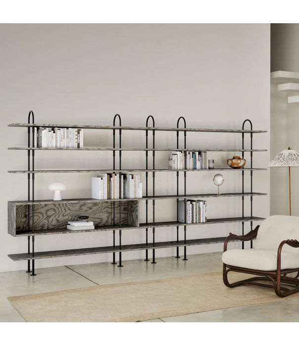 Gubi  Gubi Keen 96 Shelving Unit RVS, 6 legplanken