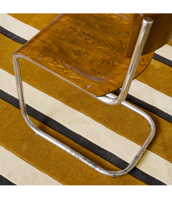 Layered  Layered Teklan Diagonal Rug Sand