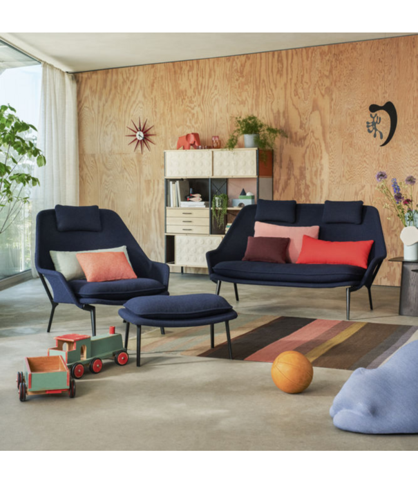 Vitra  Vitra Slow Chair & Ottoman Flocca dark blue, black aluminium legs