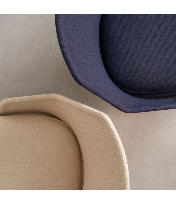 Vitra  Vitra Slow Sofa Flocca dark blue, black aluminium legs