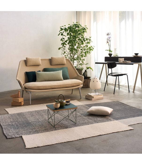 Vitra  Vitra Occasional Table LTR jade lino, Eames sea foam green base