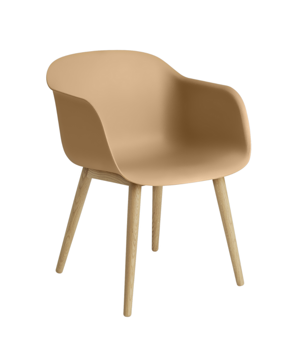 Muuto  Muuto Fiber Armstoel recycled plastic houten poten