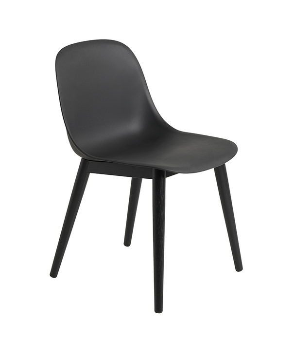 Muuto  Muuto  Fiber Side Dining Chair wood base