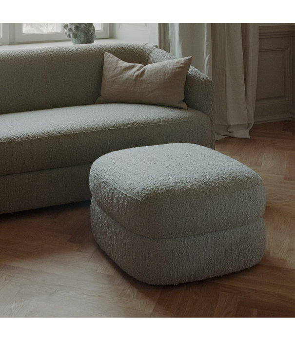 New Works  New Works Covent Poef Small Lana cream