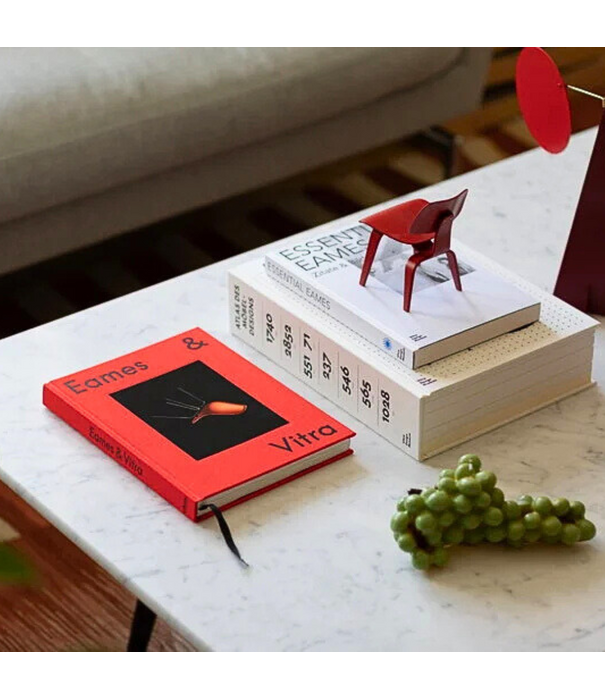 Vitra  Vitra Eames & Vitra Overzichtsboek