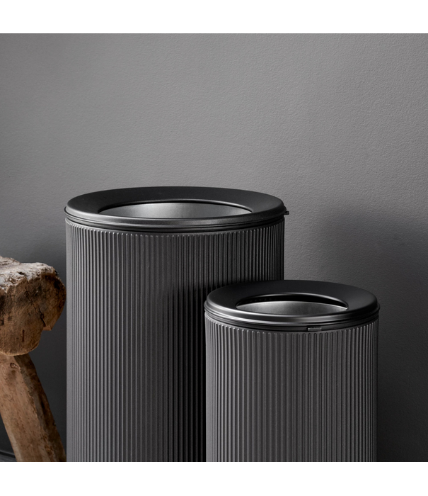 Vipp  Vipp 19 open waste bin black 60 L