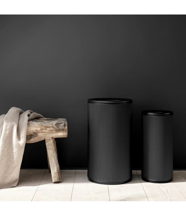 Vipp  Vipp 19 open waste bin black 60 L