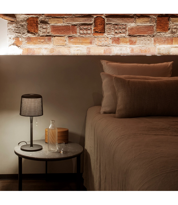Vipp   530 Table Lamp black