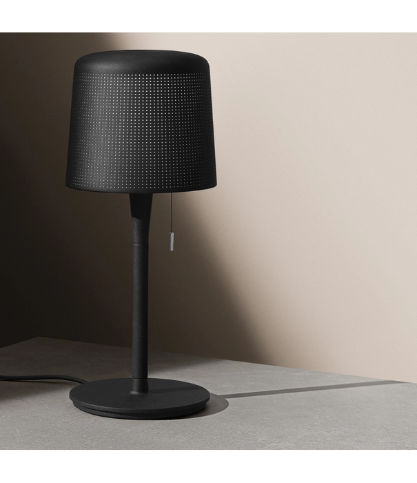 Vipp   530 Table Lamp black