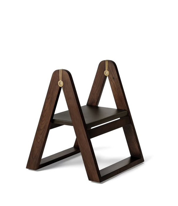 Gejst Reech Low Step Stool, dark ash
