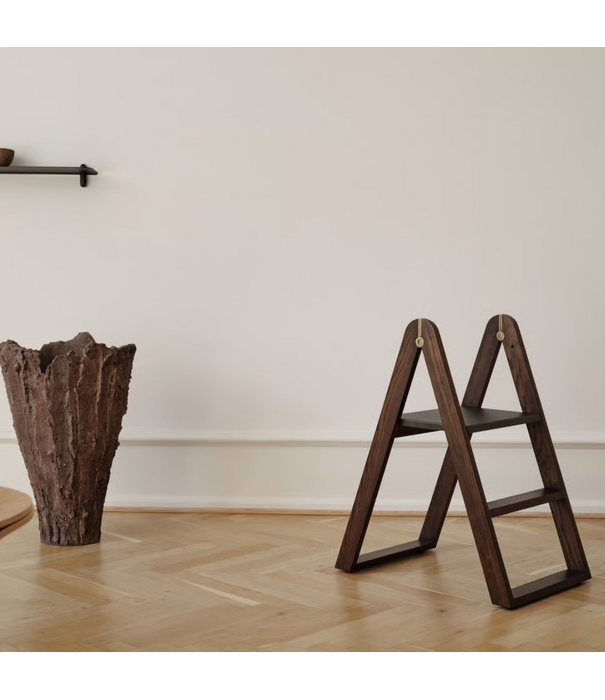 Gejst Gejst Reech Stepladder, dark ash