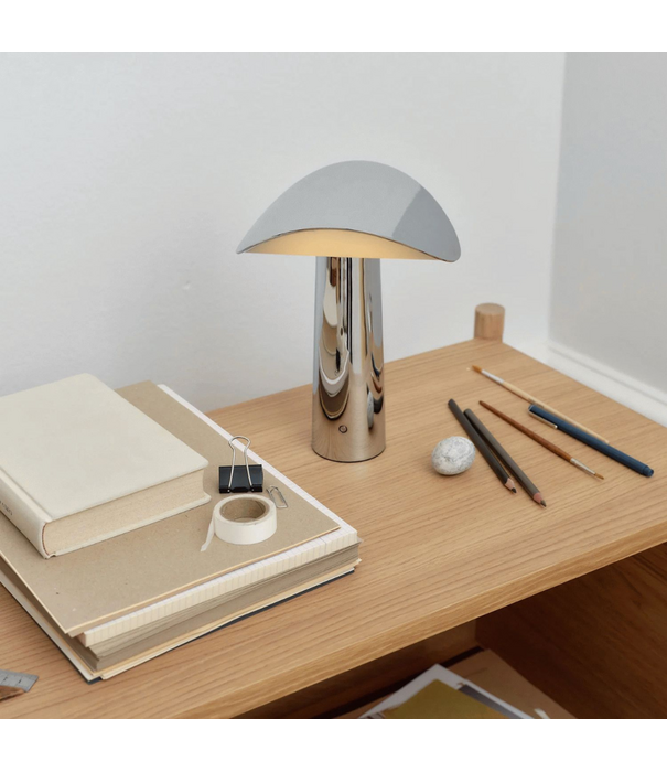Gejst Lium LED Portable Lamp chrome