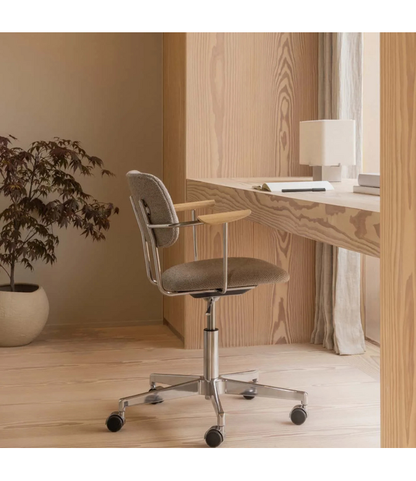 Audo Audo Co Task Chair fully upholstered, tilt + 5 star swivel aluminium base