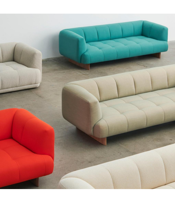 Hay  Hay Quilton Lift 3 seater Sofa Linara green 100, walnut base