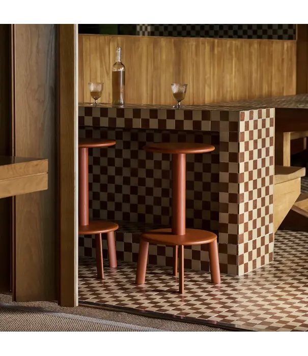 &Tradition &Tradition Massif AV39 Bar Stool oak