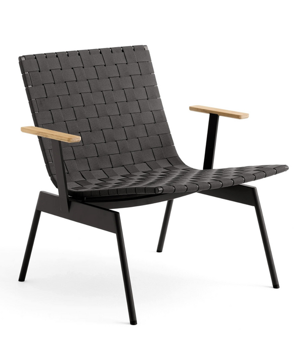 &Tradition Ville AV45 outdoor lounge armstoel