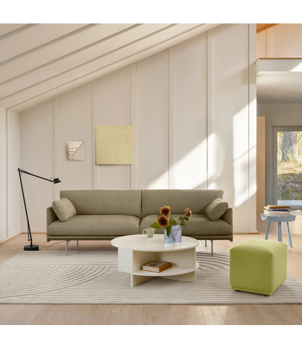 Muuto  Outline Soft 2 seater Sofa Clay 15 green, polished aluminium