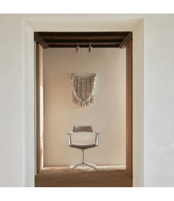 Vipp  Vipp 452 Swivel Chair Montafon Haus edition, gliders