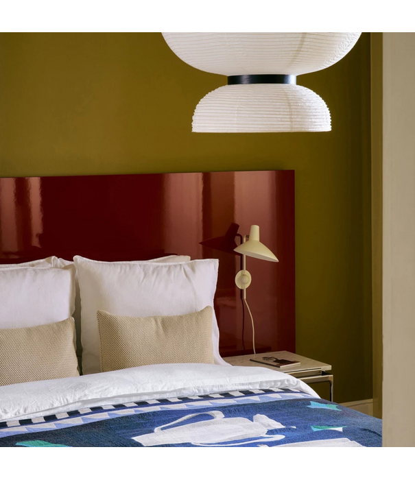 &Tradition &TraditionHM12 Tripod Wall Light