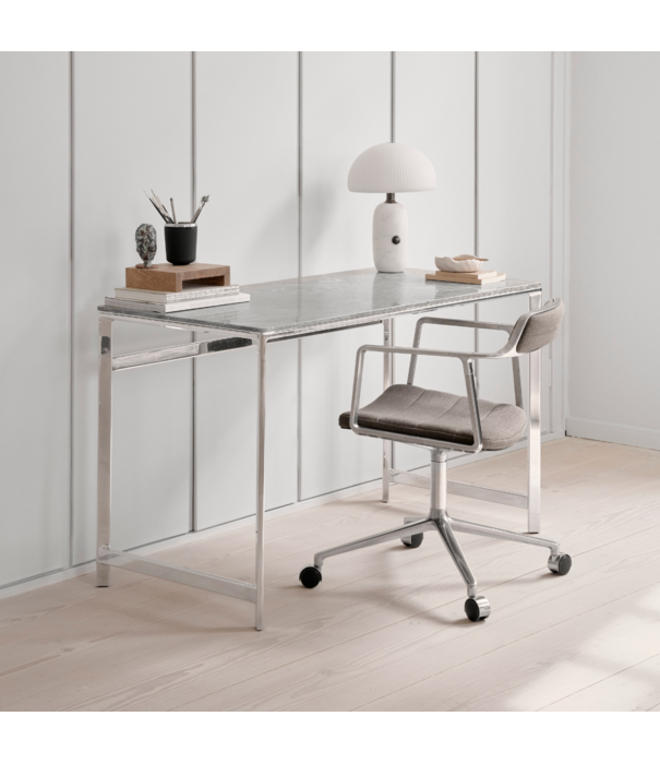 Vipp  Vipp 452 Swivel Stoel , wielen