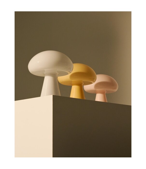 Gubi  Gubi  Obello Portable Lamp Soft Yellow