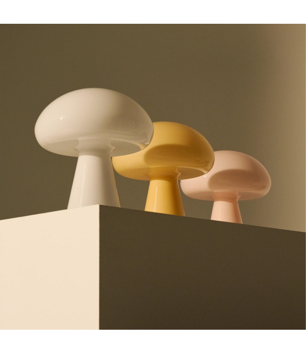 Gubi  Gubi  Obello Portable Lamp Mellow Yellow