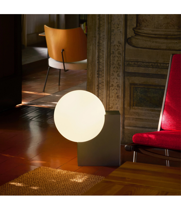 &Tradition Journey SHY4 vloerlamp, brushed steel - opal glass