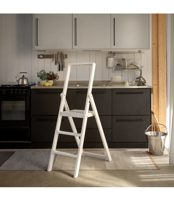 Design House Stockholm  Design House Stockholm Step Ladder licht eiken