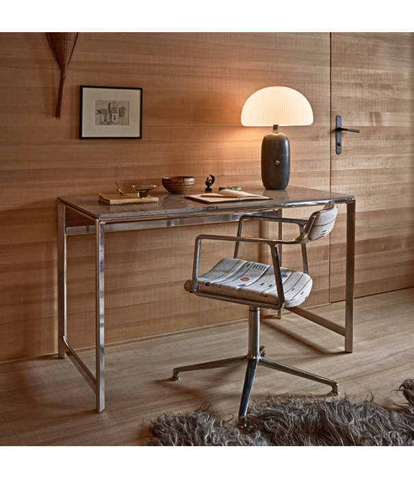 Vipp  Vipp 452 Swivel Stoel Montafon Haus editie, gliders