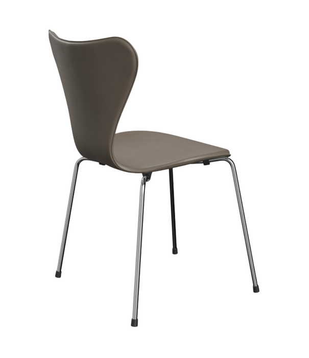 Fritz Hansen Fritz Hansen Series 7 Edge Sewn slate grey leather, chrome legs