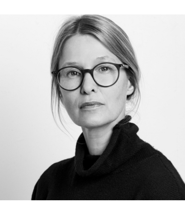 Design House Stockholm  Design House Stockholm  Bridge Dienblad rood